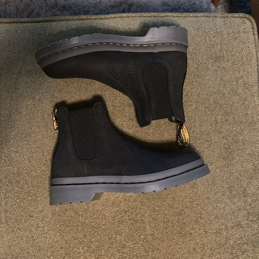 2976 MONO MILLED NUBUCK LEATHER CHELSEA BOOTS sz 8 men’s sz 9 women’s - Picture 4 of 11